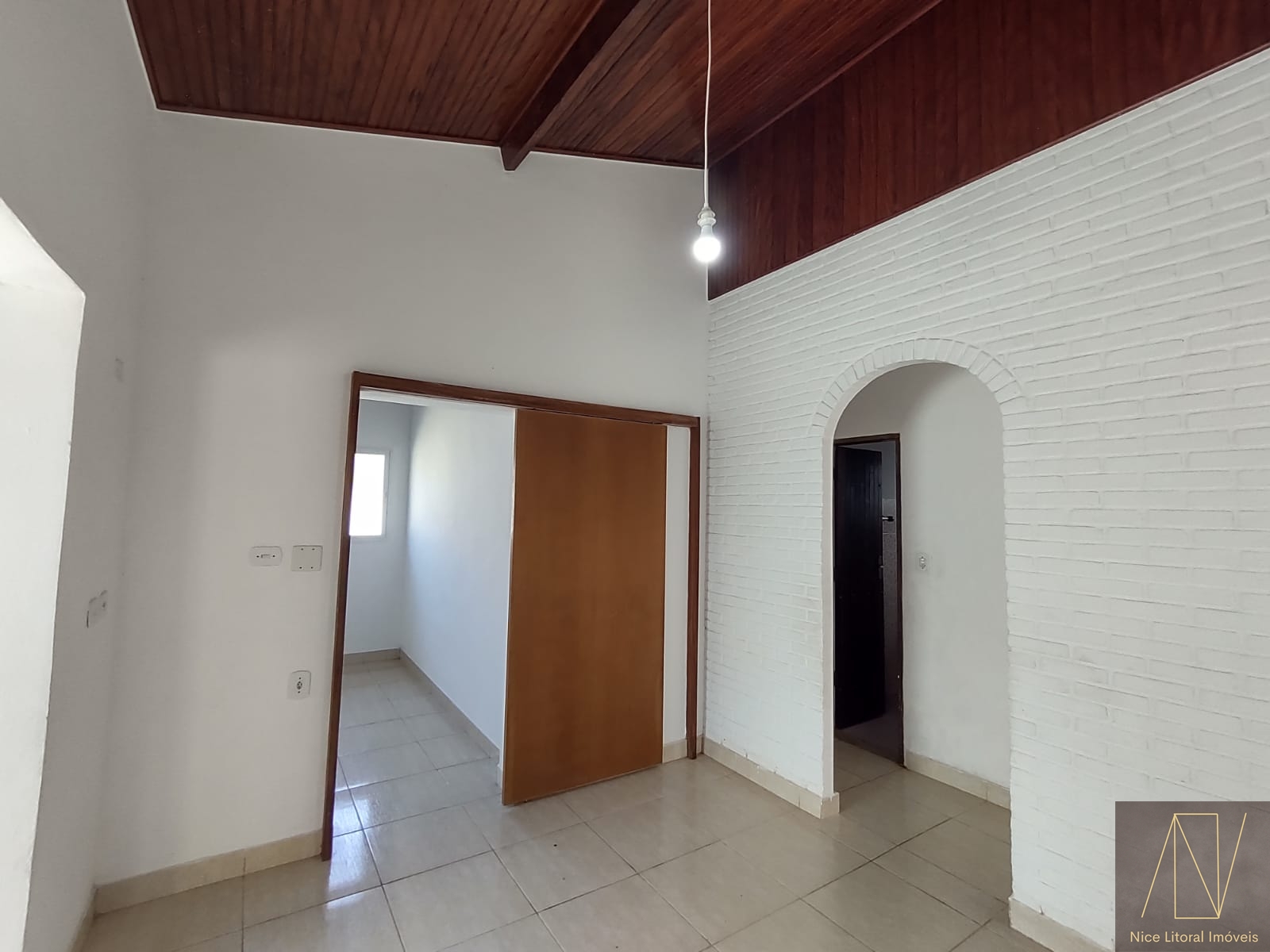 Casa à venda com 3 quartos, 106m² - Foto 12