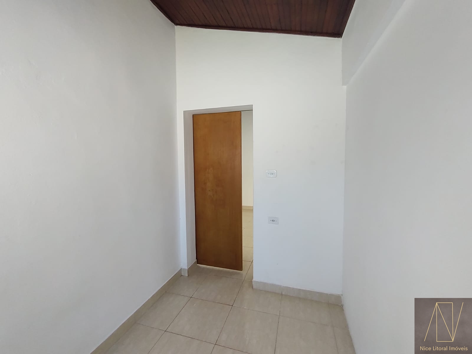 Casa à venda com 3 quartos, 106m² - Foto 14