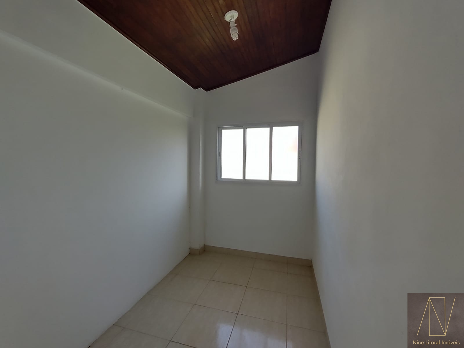 Casa à venda com 3 quartos, 106m² - Foto 13